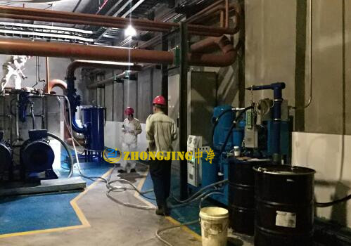 高效真空濾油機(jī)處理裝載吊車機(jī)油的日常維護(hù) 高效真空濾油機(jī)處理裝載吊車機(jī)油的日常維護(hù)